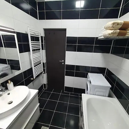 Cream Apartament Bukareszt