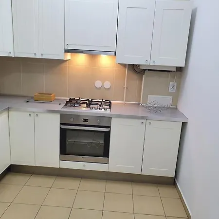 Apartment Cream